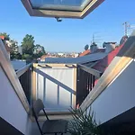 Art / Peaceful / Historical City Center Apartment
